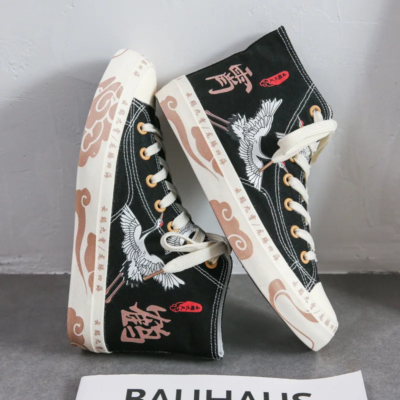 

Mens Shoes Casual Canvas Shoes Cool Shoes Graffiti Sneakers Canvas Sneakers White Shoes Men Vulcanize Shoes Off White Shoes