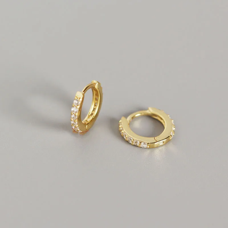 

Customized personality trend round earrings micro-inlaid zircon ear studs