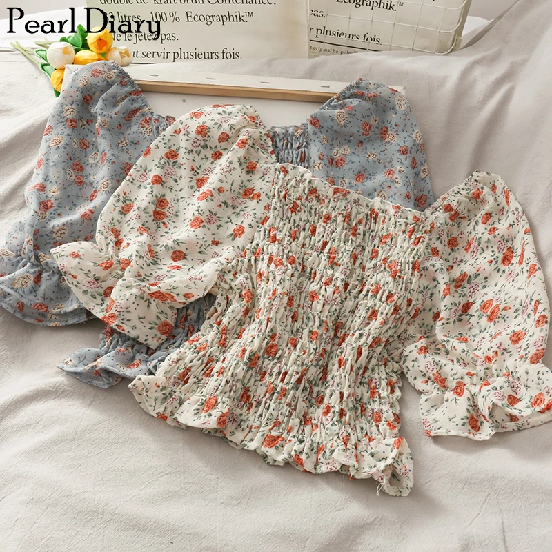 

Pearl Diary Women Disty Floral Crop Blouse Puff Sleeve Smocked Body Slim Fit Sweet Crop Chiffon Top Vintage Summer New Style