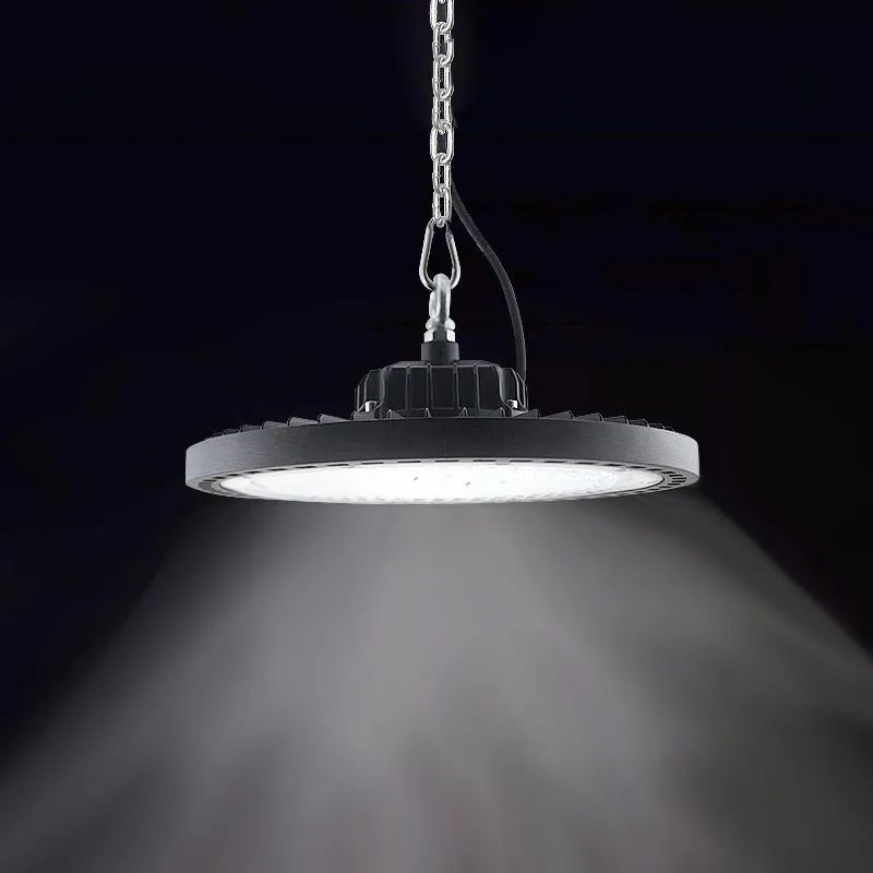 Подвесной источник освещения UFO для высоких промышленных помещений заводской