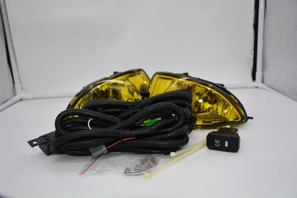 

Eosuns Halo Fog Lamp with Wires Harness Relay, Switch, Fog Lamp House and Frame Cover Complete Kit for Honda Civic 24dr 2004-05