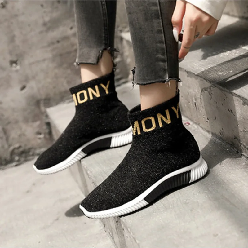 

RE 2021 New Martin Women's Shoes Versatile High Top Short Boots British Style Casual Women's Shoes Fashion Socks Women Shoes