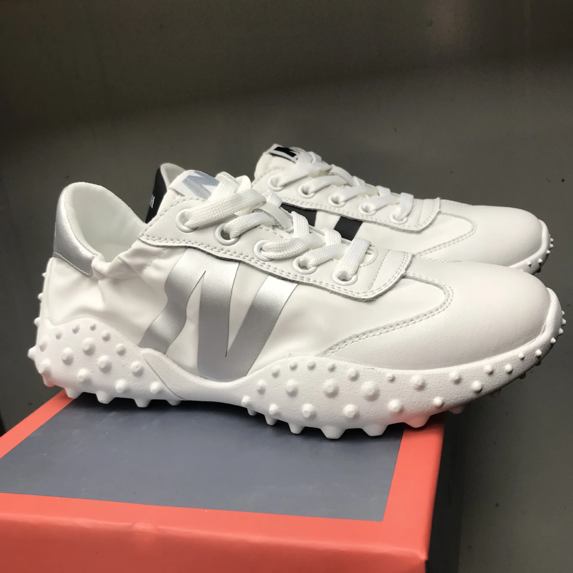  Женские кроссовки Koovan, новинка 2021, модная обувь для девочек, мягкая спортивная обувь с дурианской подошвой для женщин, обувь 