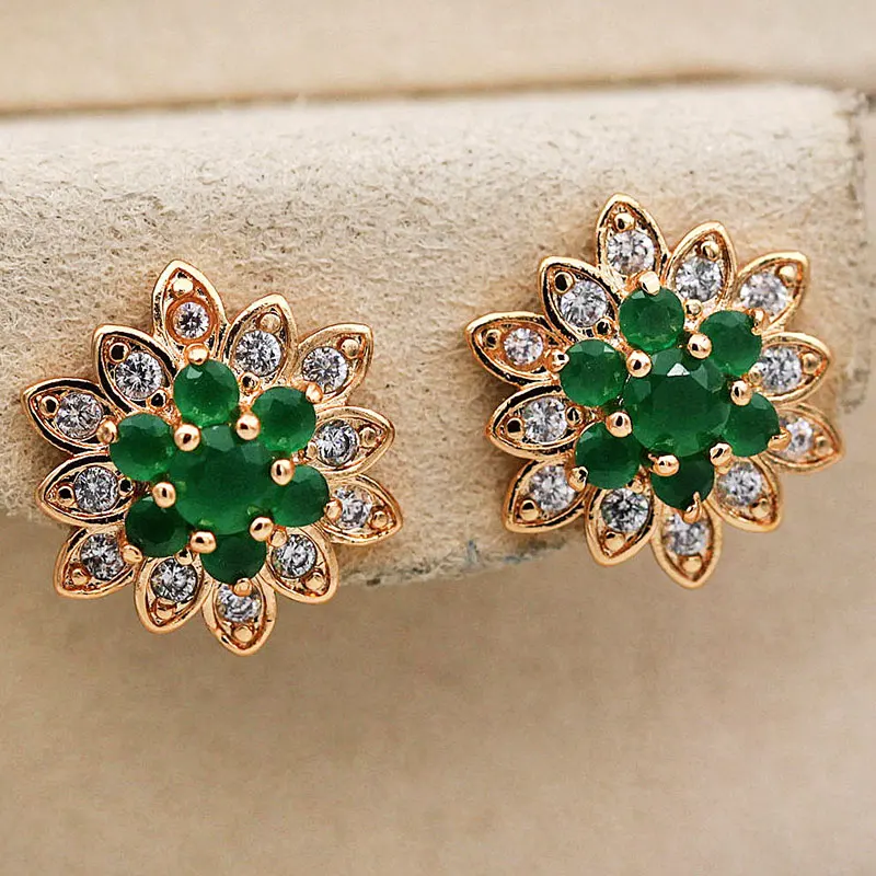 Green Женские роскошные индийские украшения серьги цветок лотоса модные богемные вокационные стиль красный циркон маленькие серьги-гвоздики OBS3112 - Окраска металла: Green