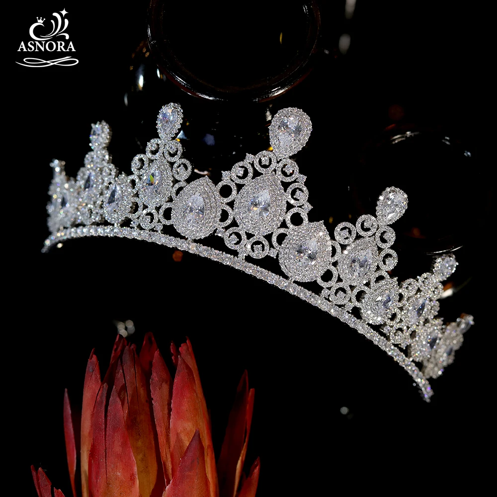 

Bridal Headdress Crystal Tiaras and Crowns European style wedding hair accessories ASNORA Baroque Headdress Queen Crown