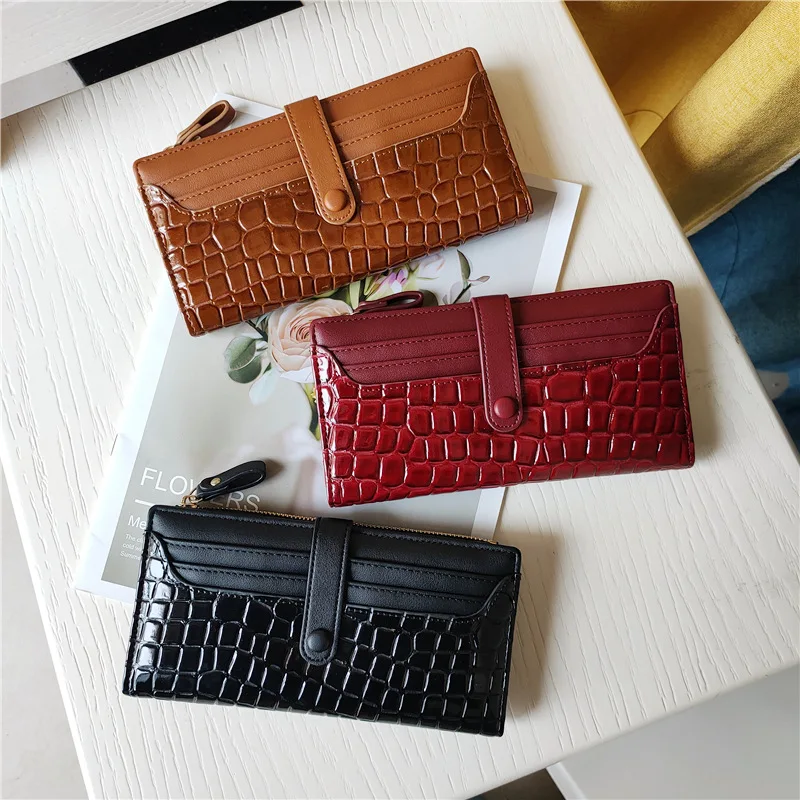 New Women's Wallet  Retro Crocodile Pattern Long Temperament Multi Card Holder Coin Purses Large-capacity Handbag Money Clutch