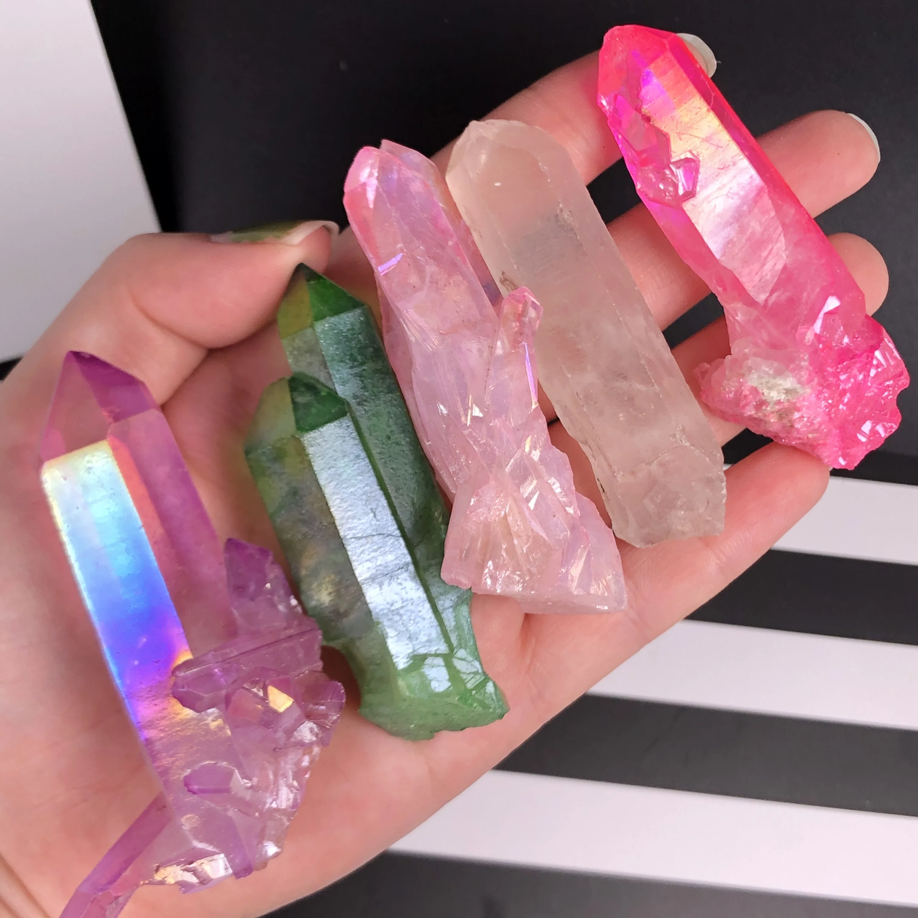 Красота Aura Crystal Point Angel Titanium Quartz amazing Rainbow образцы минералов | Дом и сад
