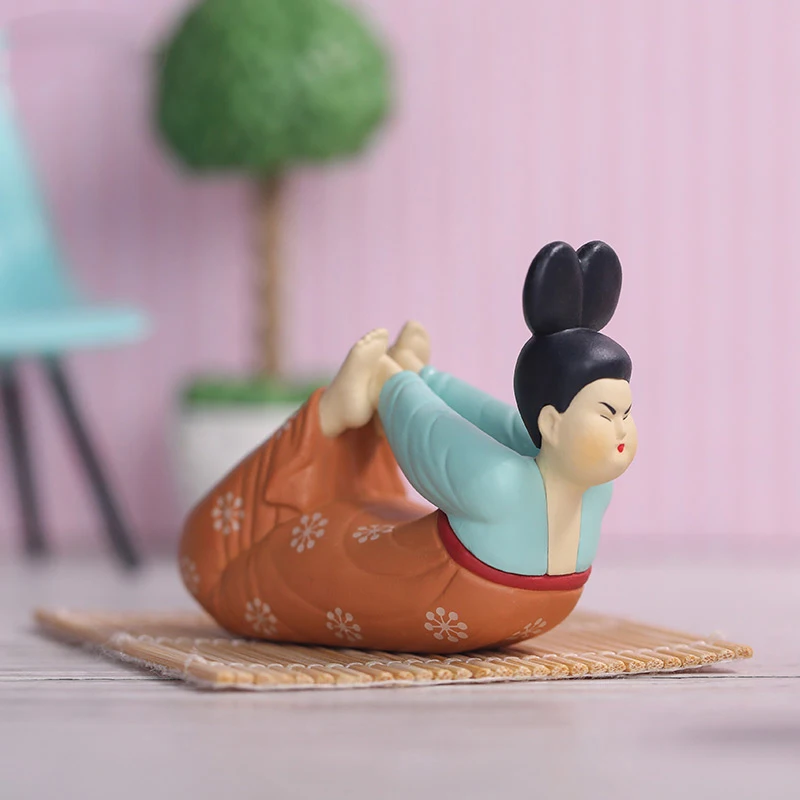 

Blind Box 52TOYS Anime Figure Beautiful Ladies Yoga Series Mini Kawaii Toy Cute Model Guess Surprise Random Doll Gift Decoration