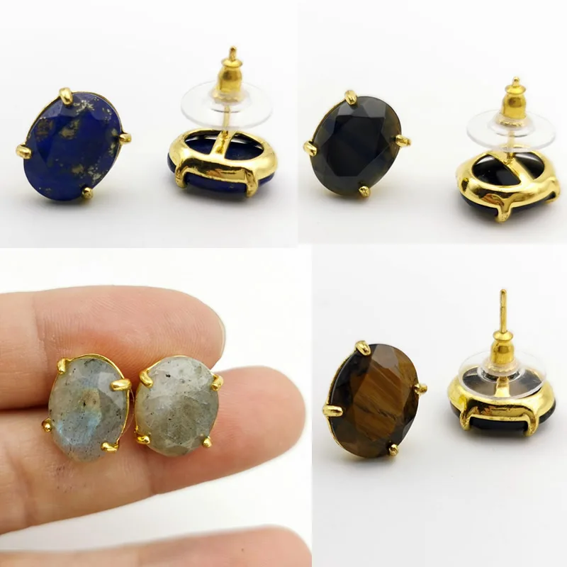 Серьги-гвоздики овальной формы с натуральный серебристый цвет камнем ограненные