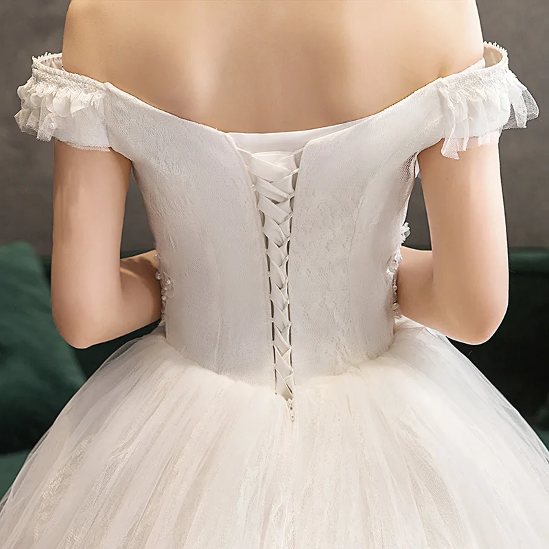 

Hot Sale Luxury Lace Wedding Dress European and American style Boat Neck Off the Shoulder Plus Size Bridal Gown Robe De Mariee30