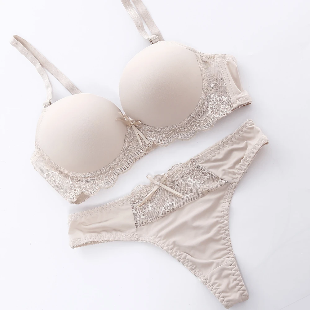 

Sexy Women Underwear Bra Set Lace Seamless Women Bra Panties Set Comfortable Push Up Lingerie Bra Thong Set