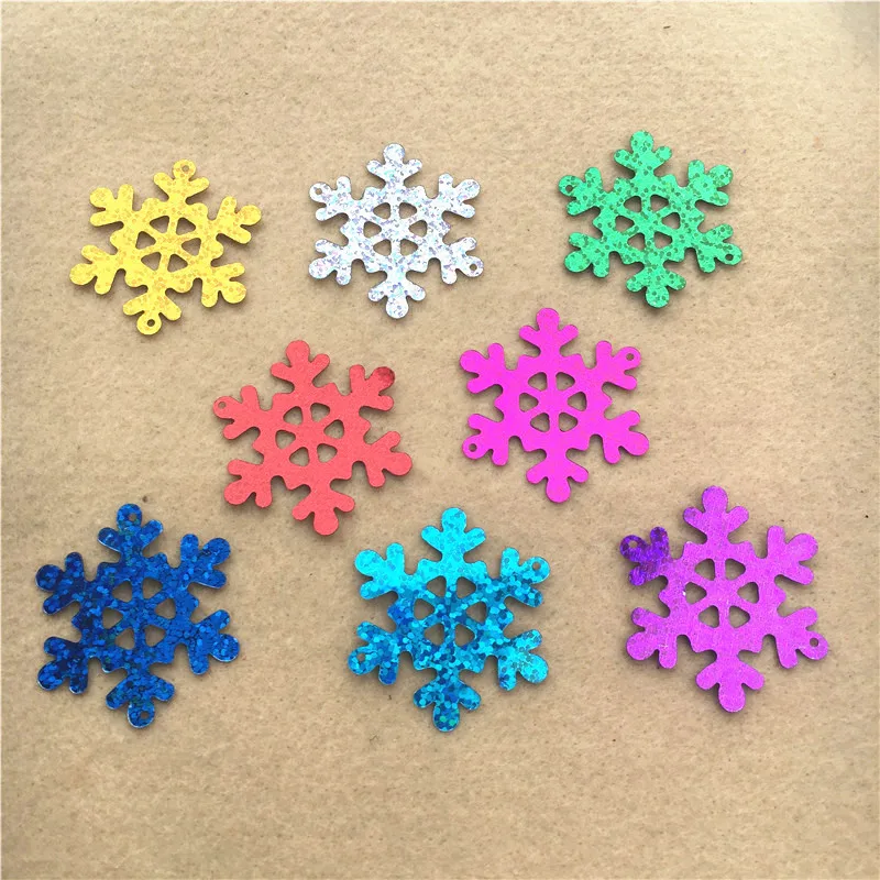 

20Pcs /10g/Bag Laser 40MM Snowflake Large Sequins PVC Flat Loose Paillettes DIY Sewing Wedding Craft Christmas Home Accessories