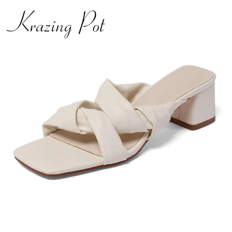 

Krazing Pot hot summer size 40 young lady high street fashion solid med heels brand shoes Korean girls slip on women sandals L35