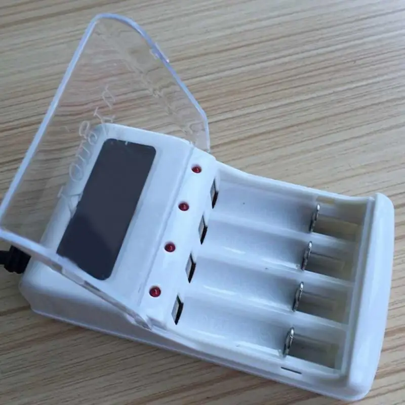 4 порта AA/AAA перезаряжаемая батарея зарядное устройство для RC камеры игрушки