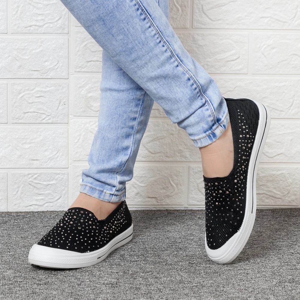 Женские летние кроссовки женская обувь на плоской подошве лоферы со стразами модные белые вязаные слипоны