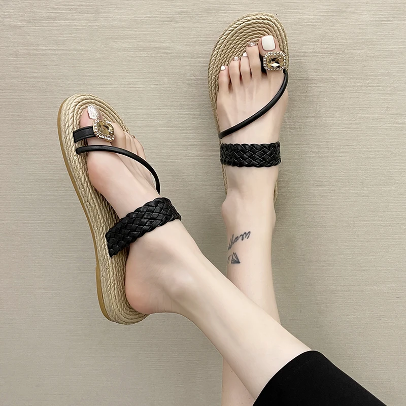 

Shoes Woman 2021 Low Rubber Flip Flops Glitter Slides Slippers For Swimming Pool Fashion Pantofle Hawaiian Jelly Beach Summer Lu