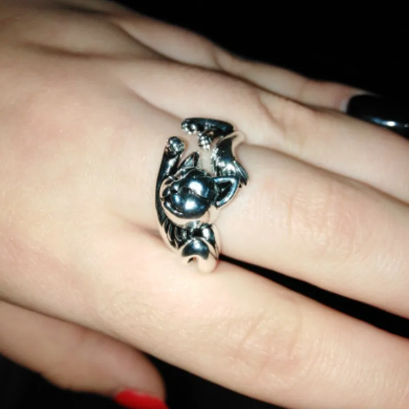 

Retro Neutral Sleep Cat Open Finger Ring Gift Unique Fashion Animal Punk Ring for Men Women Adjustable Fingers Jewelry