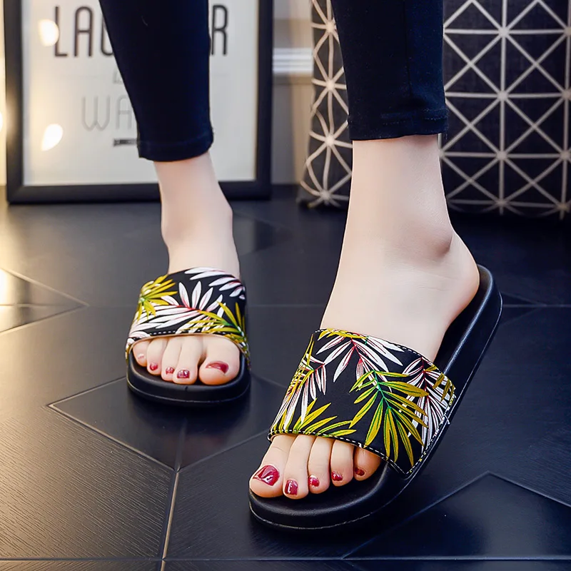 Сланцы женские пляжные шлепанцы с бамбуковыми листьями домашние тапочки мюли