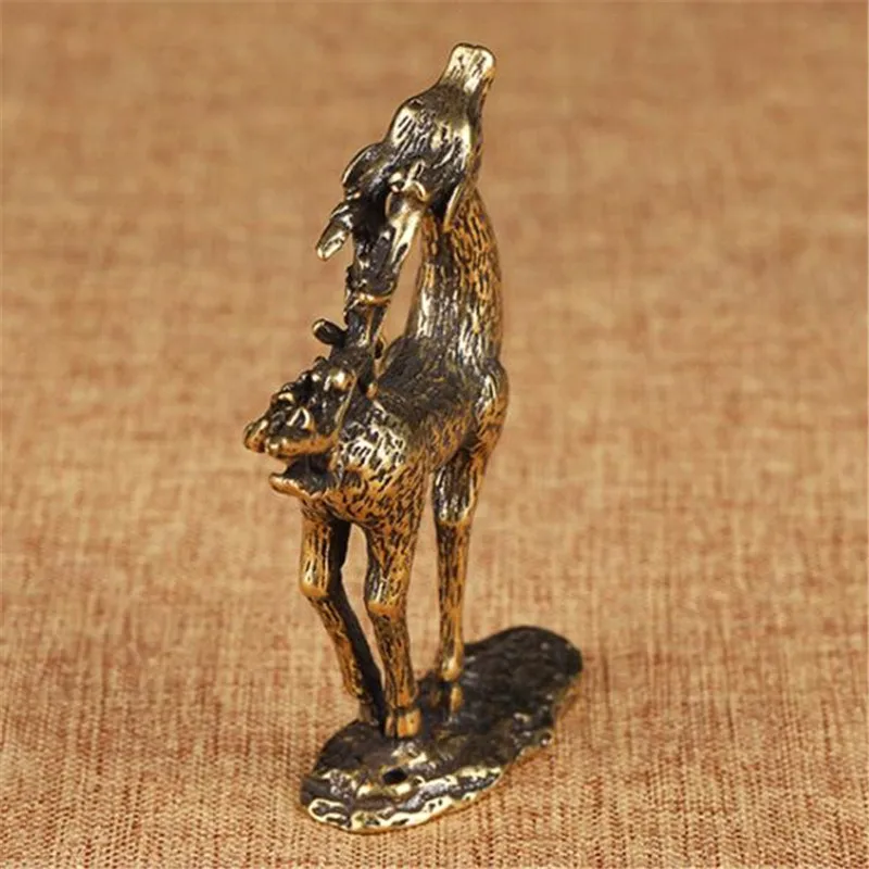 

Brass Deer 3D Casting Animal Figurine Retro Style Metal Sculpture Home Office Room Desktop Decoration Collect Ornaments Gifts