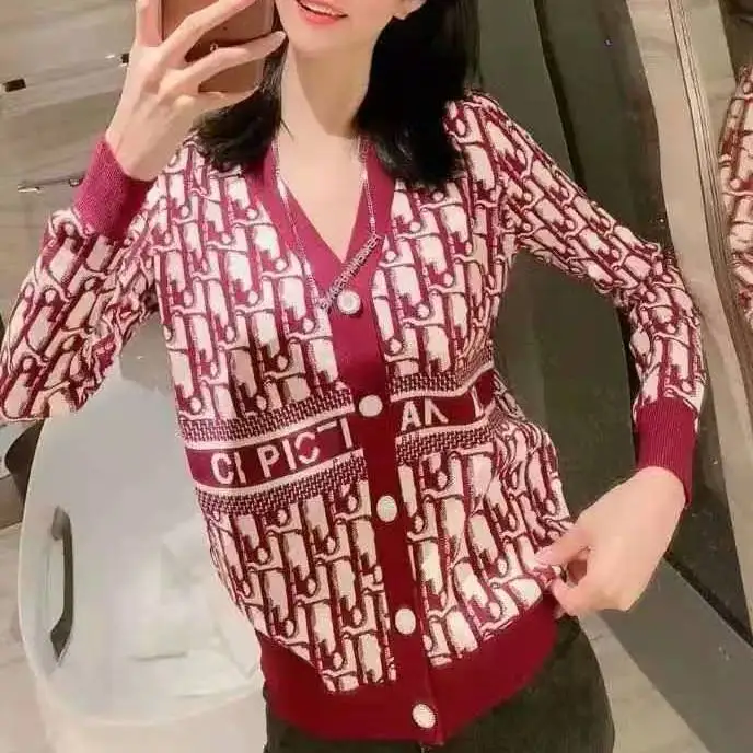 

2021 spring and autumn new top fashion brand letter printing knitted cardigan V-neck loose sweater for women