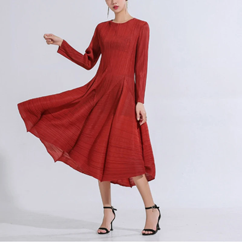 Changpleat Весенние новые женские платья Miyak плиссированные модные однотонные с o-образным вырезом солидные Большие размеры с длинным рукавом женское платье D8980