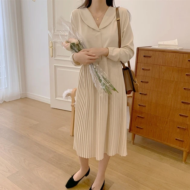 Женское деловое платье с длинным рукавом тонкое свободное круглым воротником