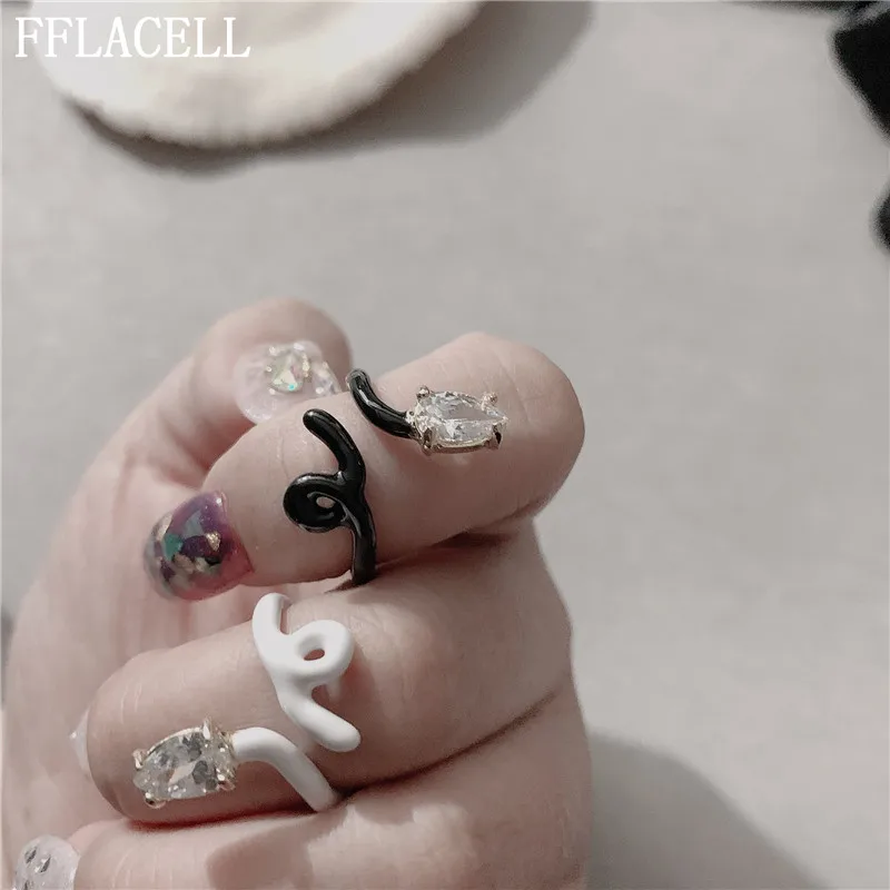 FFLACELL New Punk Gothic Design Black White Snake Rhinestone Open Geometric Adjustable Metal Rings for Women Party Jewelry Gifts | Украшения