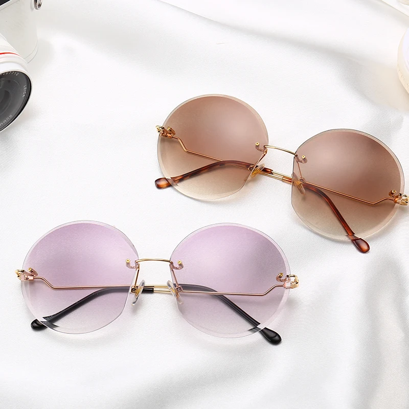 

High Quality Transparent Oversized Gradient Rimless Sunglasses 2020 Women Fashionable Glasses