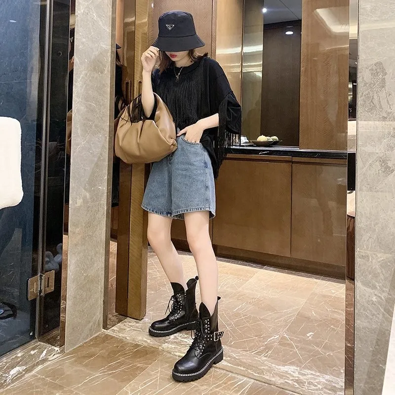 

2020 Spring and Autumn new handsome motorcycle boots versatile platform female boots fashion chunky Martin boots X609