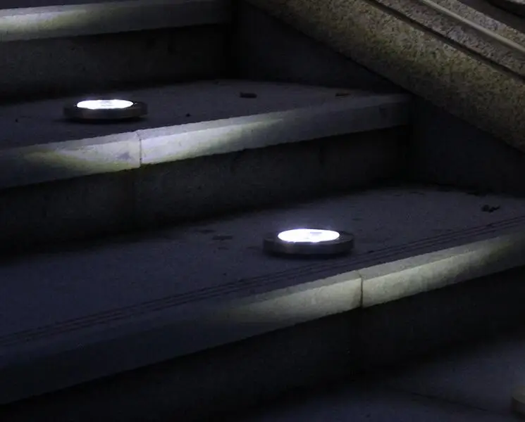 4 шт./лот бесплатная доставка светильник на солнечной энергии 8 светодиодов |