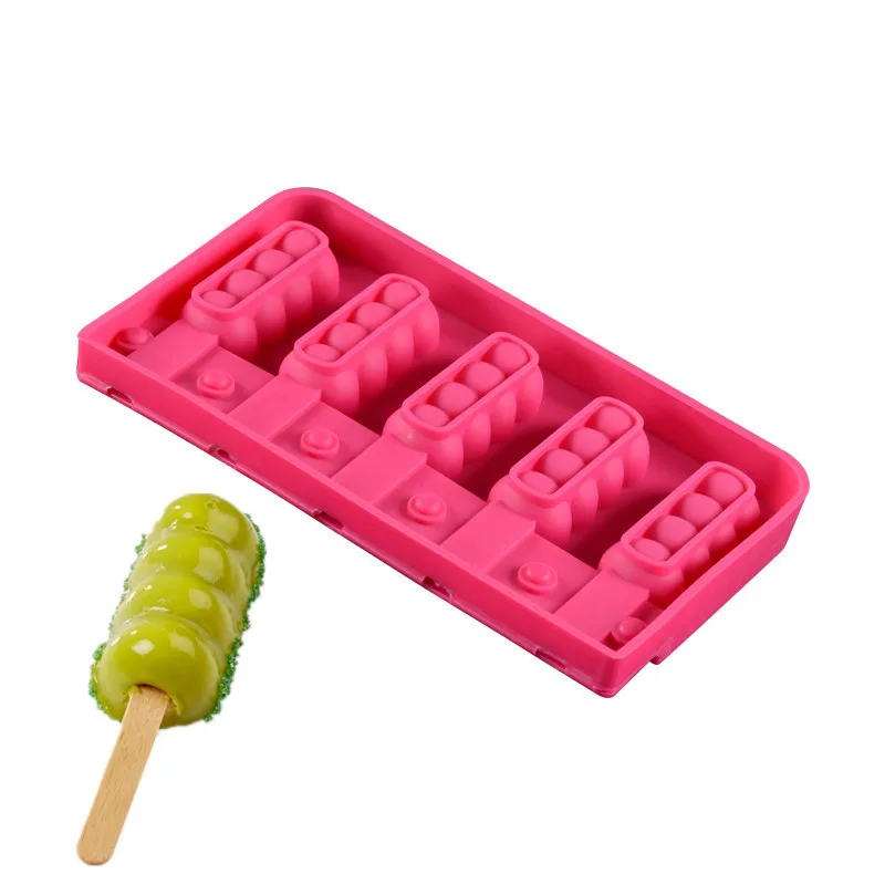 

5 Hole Candied Haws Ice Cream Mold Silicone Ice Cream Mould Household Food Grade Creative Tray ice Popsicle Molds Color Random