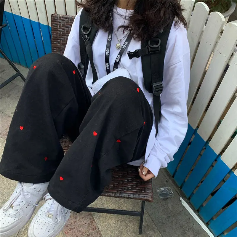 

2021 summer new style retro casual loose jeans women elastic waist high waist love embroidery straight wide leg trousers women