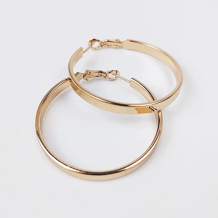 Круглые серьги-обруч на плоской подошве Очаровательная Ретро популярный