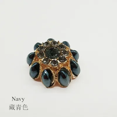 Resin Flower Rhinestone Wedding Decoration Buttons For Clothing Metal Buttons DIY Coat Sweater Buttons For Clothing Accessories - Цвет: A