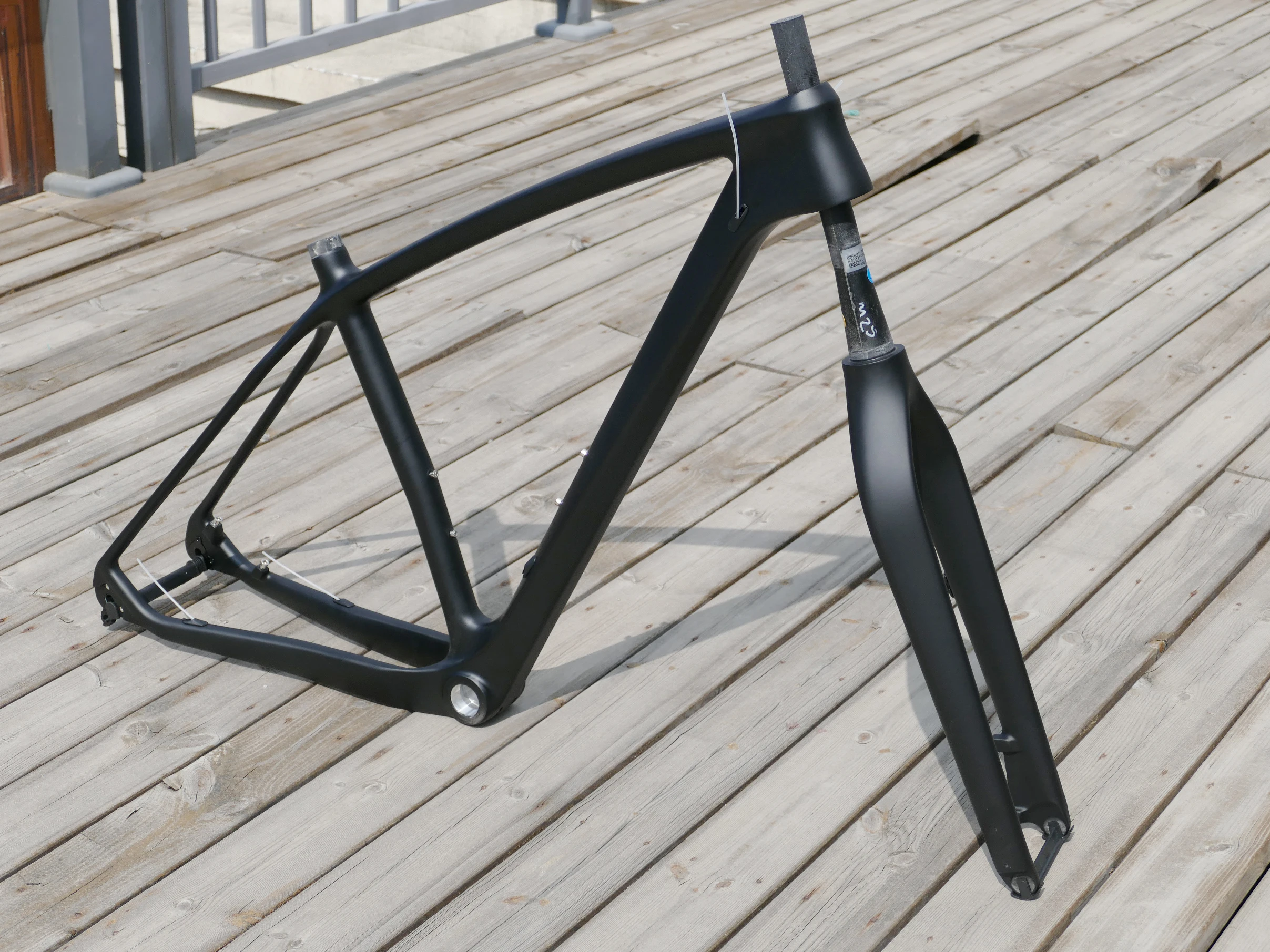 Полностью карбоновая рама и вилка для горного велосипеда 29ER UD матовая