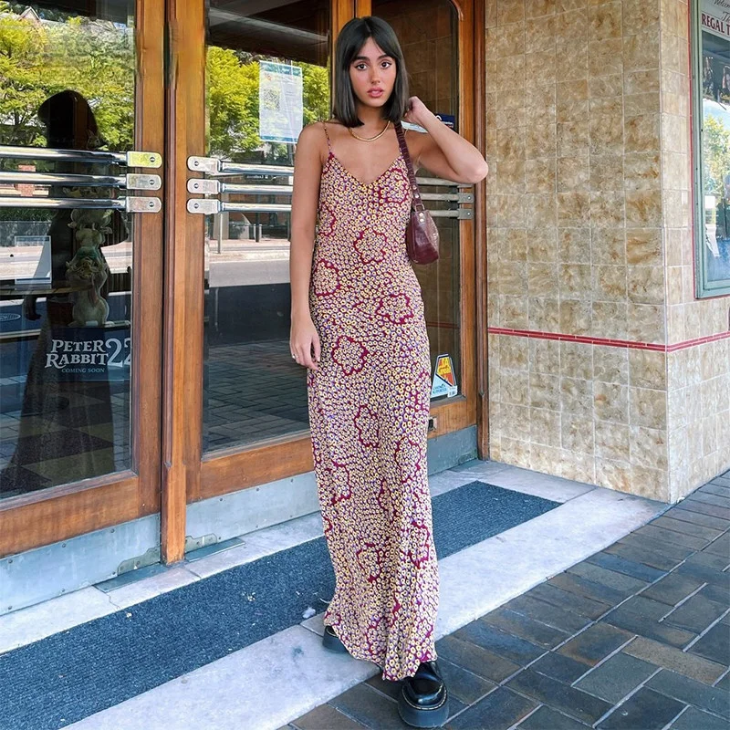 

Женское длинное платье на бретелях-спагетти, фиолетовое винтажное платье макси с цветочным принтом и открытой спиной в стиле бохо, элегантн...