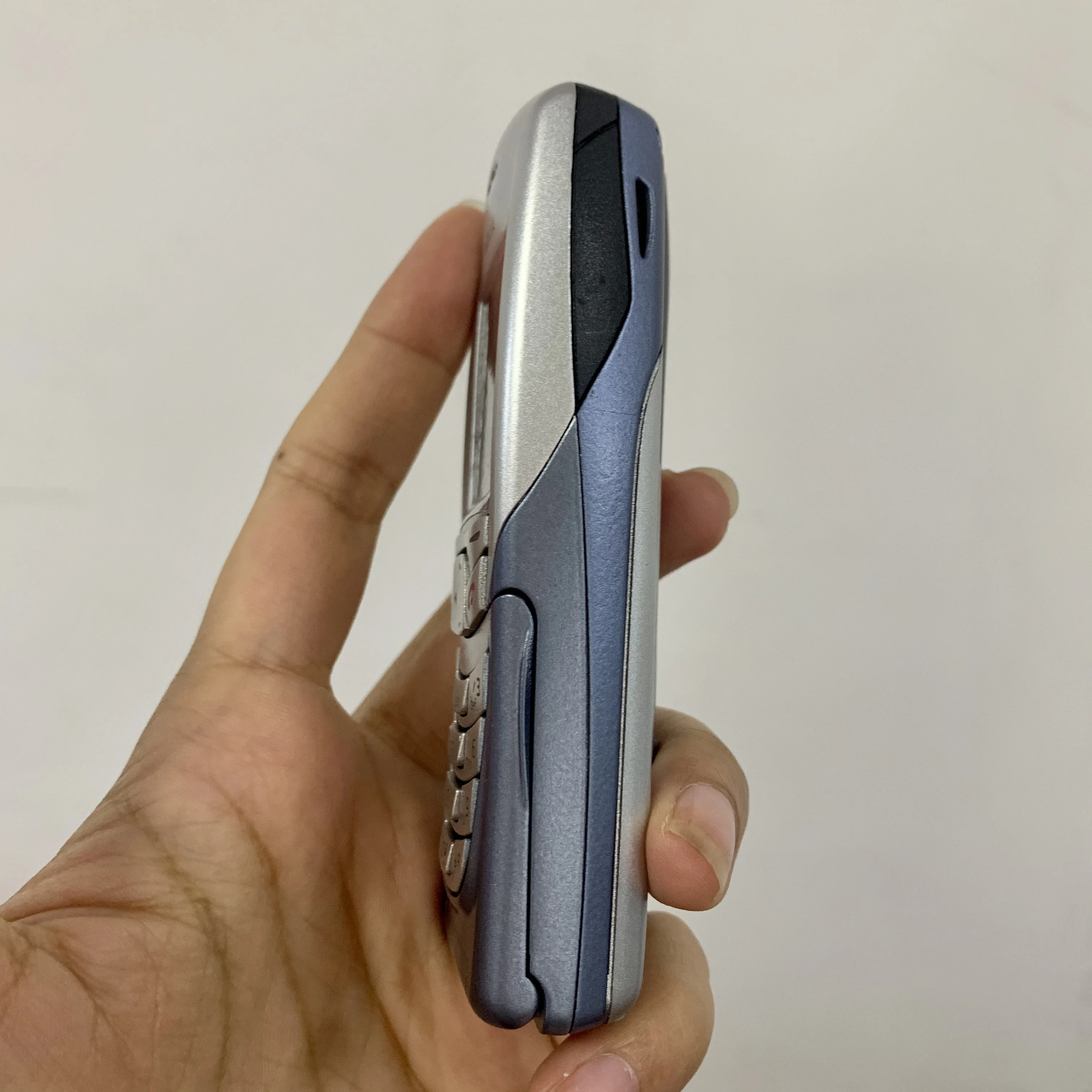 nokia 6108 refurbished original mobile phones unlocked gsm 2g cheap good quality cell phone refurbished free shipping free global shipping