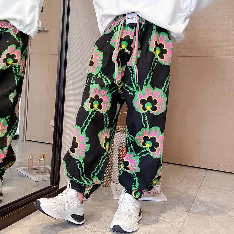 

Брюки для девочек, модные брюки с цветочным принтом, весна-осень, хлопковые Свободные повседневные шаровары, брюки в стиле хип-хоп, Корейска...