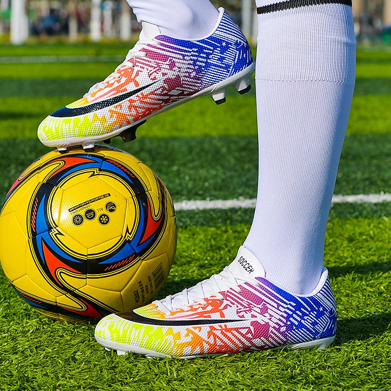 

Men's Soccer Shoes Teenager Breathable Soft Sneakers Size 34-44 Kids Grass Training Sports Shoes FG / TF Antiskid Football Boots