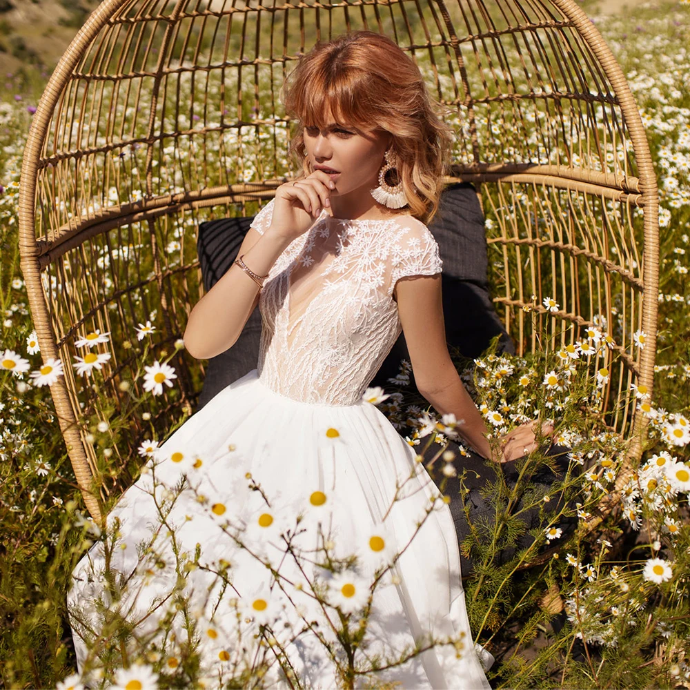 

Weilinsha Elegant A-Line Tulle Wedding Dresses Lace Appliques Floor Length Bridal Gowns Plus Size Vestidos De Novia 2020