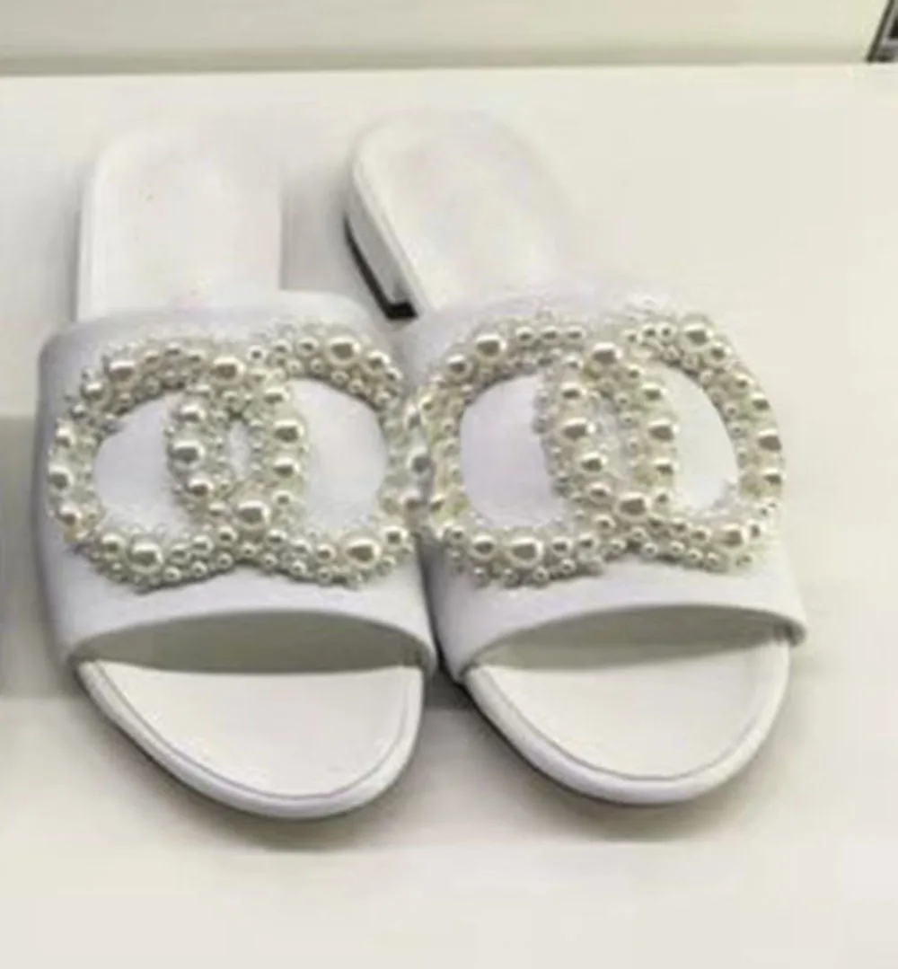 

2021 summer new style shiny cute pearl element trend designer brand ladies flat sandals, sandals size 34-40