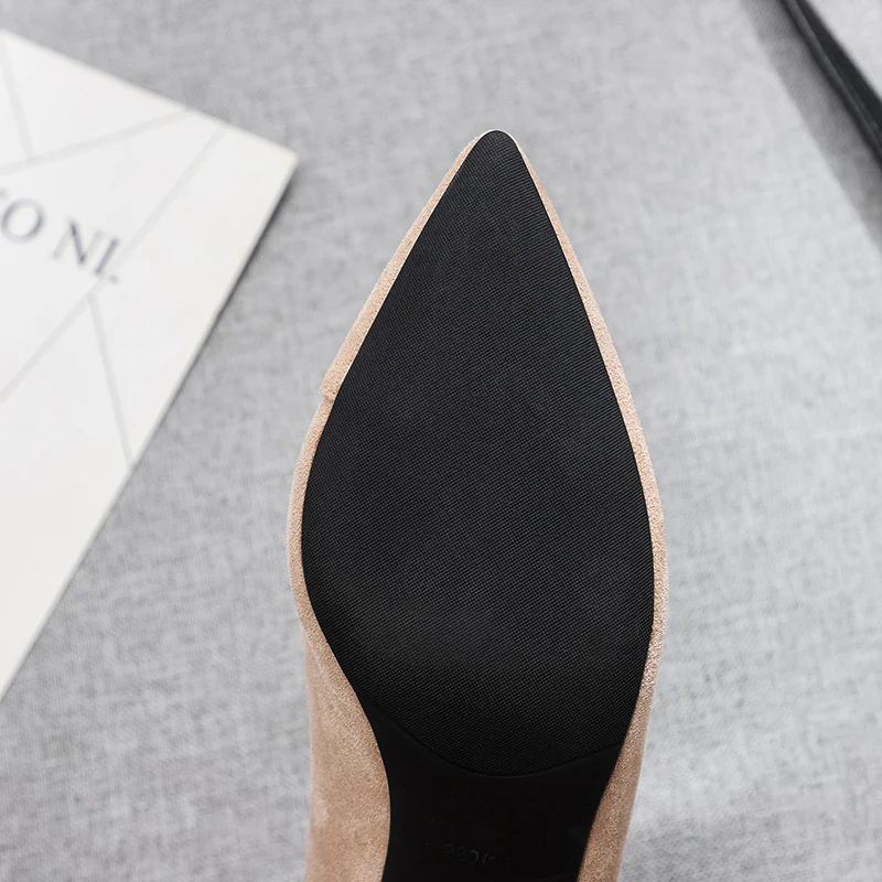 Женские туфли лодочки повседневные Черные на среднем квадратном каблуке сезон