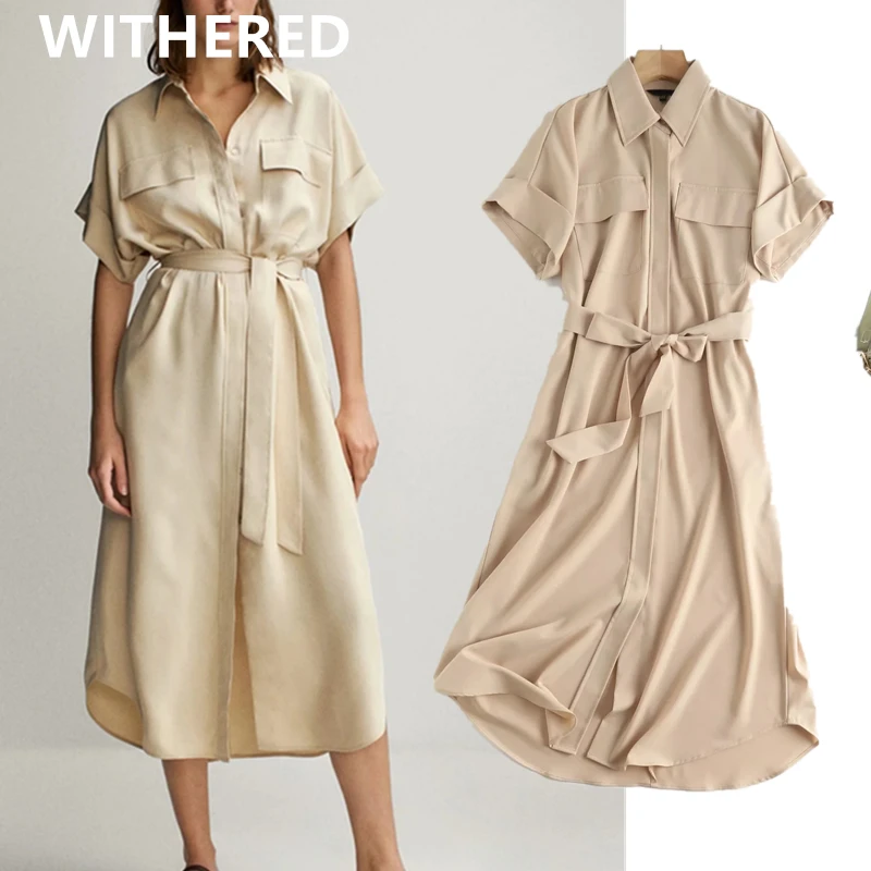 Увядший фон платья партии de noche в английском стиле Модные женские деловые туфли