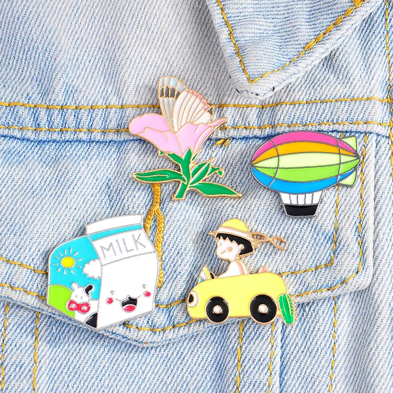 Маленький желтый автомобиль воздушный шар брошка мультфильм цветок молочное