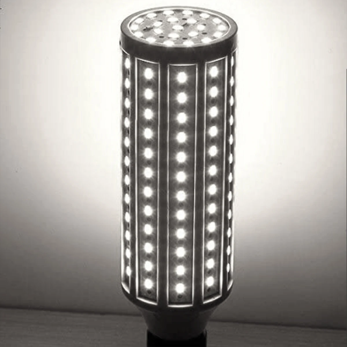 Светодиодный ная лампа-светильник куруза высокой яркости (большой могулевой