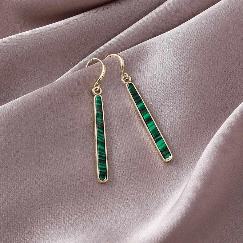 Женские акриловые серьги подвески простые зеленые длинные висячие