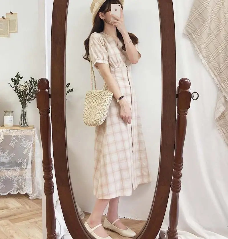

2020 summer vintage single breasted plaid dress women slim v-neck high waist short sleeve a-line dress