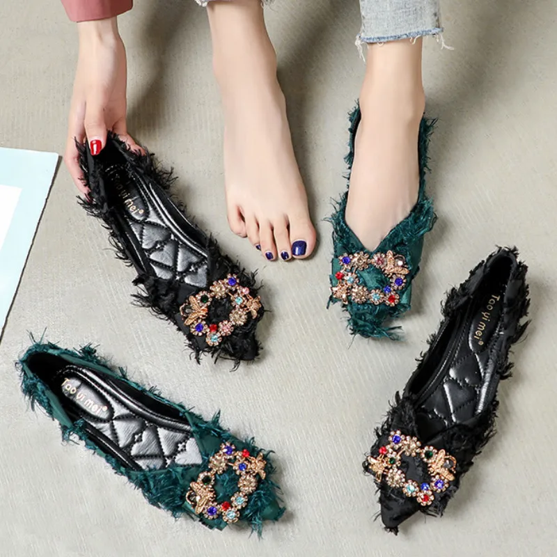 Весенняя модная женская удобная обувь на плоской подошве с блестящими стразами и