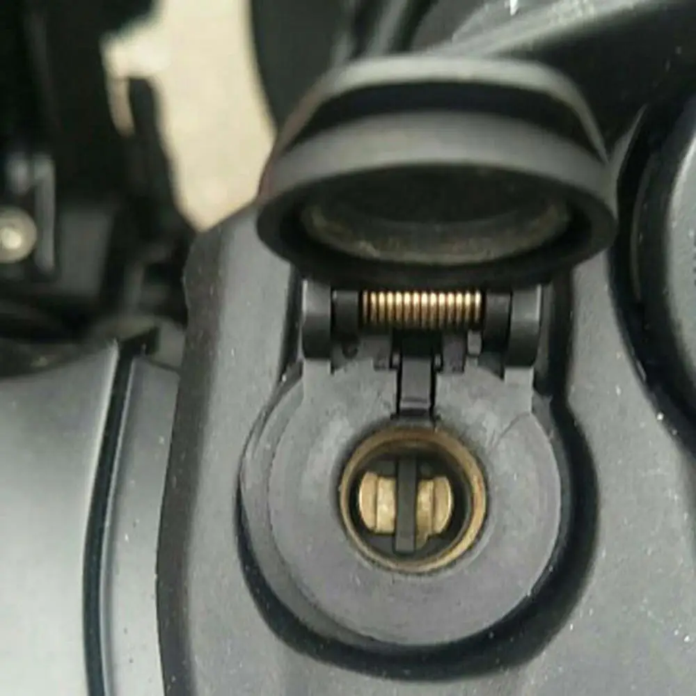 Водонепроницаемое зарядное устройство для мотоцикла 12 В с двумя USB-портами