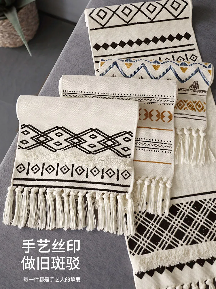 

Nordic Modern Simple Strip Tablecloth Light Luxury Tea Table Cloth Art Japanese Table Flag Cloth